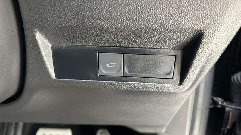 Used Renault Other 2024 for sale - 76405333: Photo 50