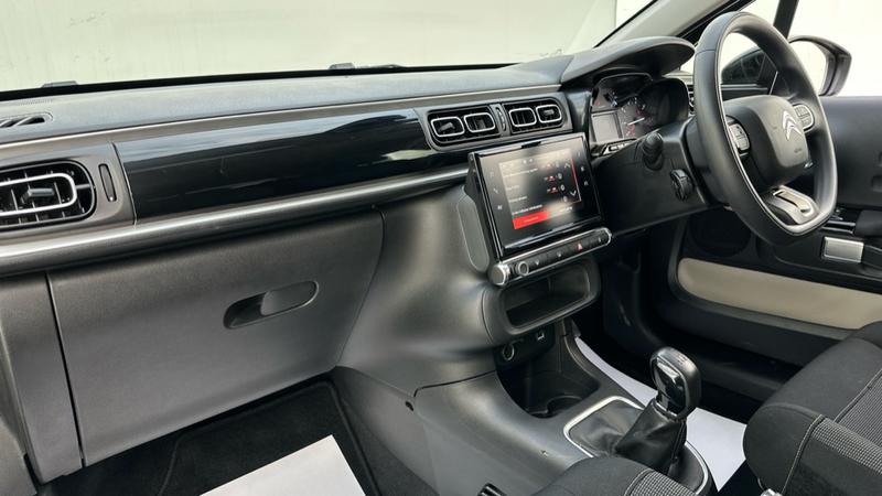 Used Citroen C3 2024 for sale - 76514332: Photo 11