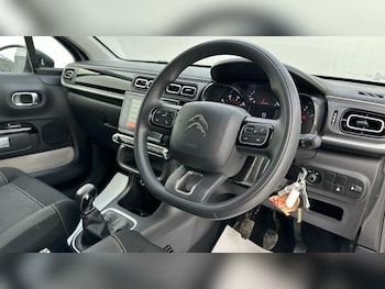 Used Citroen C3 2024 for sale - 76514332: Photo