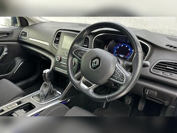 Used Renault Megane undefined for sale - 77427311: Photo