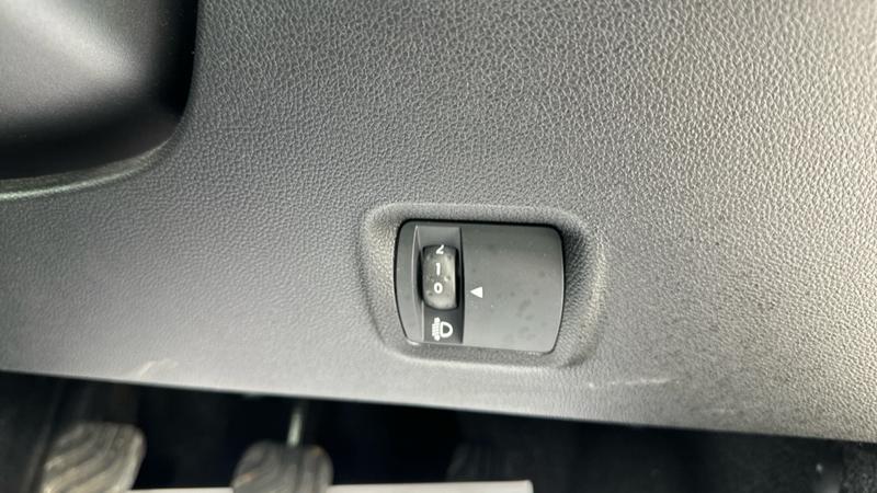 Used Dacia Sandero Stepway 2023 for sale - 77934939: Photo 67