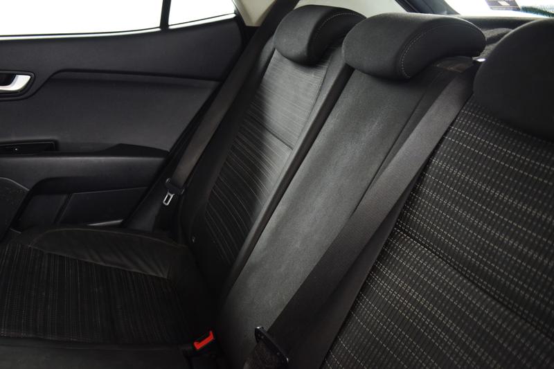 Used Kia Stonic 2022 for sale - 77493480: Photo 15