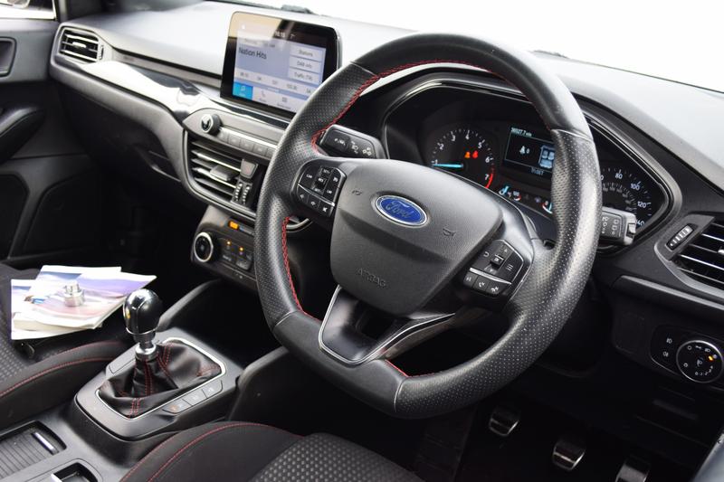 Used Ford Focus 2020 for sale - 76517696: Photo 16