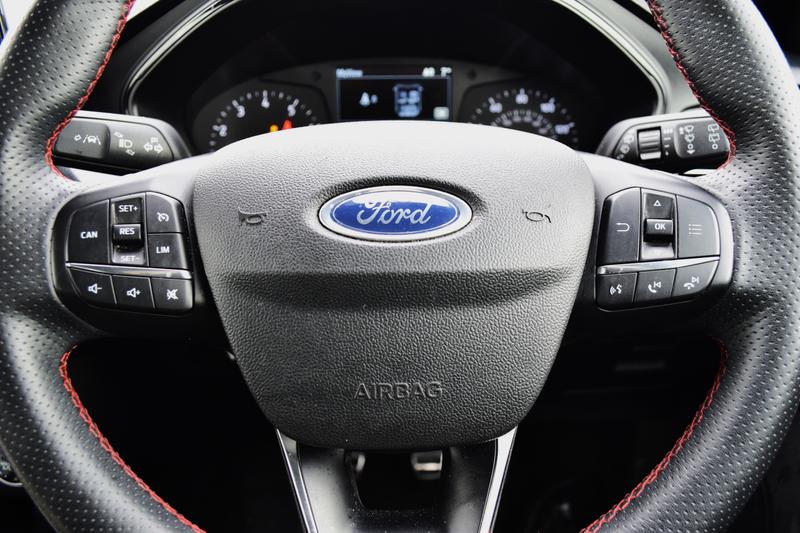 Used Ford Focus 2020 for sale - 76517696: Photo 18