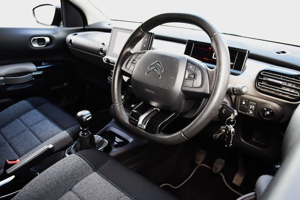 Used Citroen C4 Cactus 2021 for sale - 76271474: Photo 2