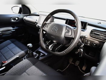 Used Citroen C4 Cactus 2021 for sale - 76271474: Photo 2