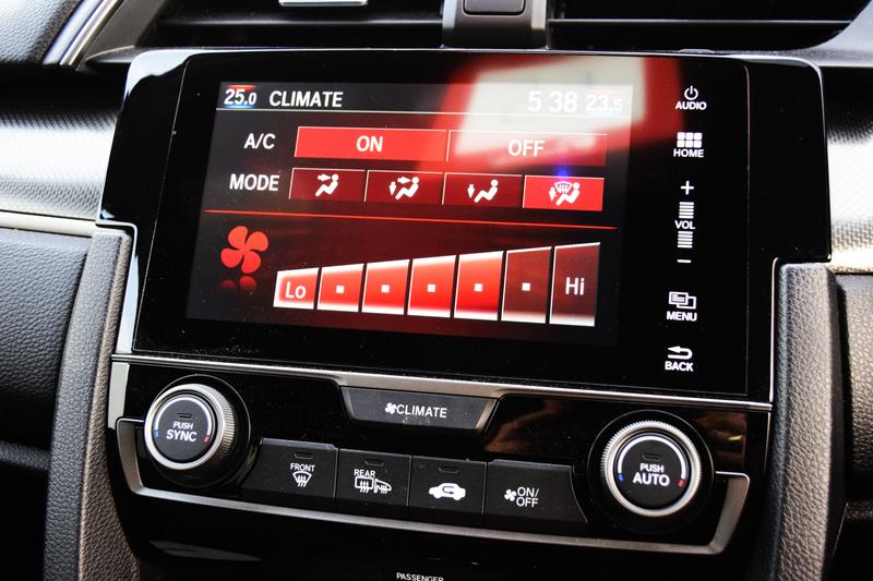 Used Honda Civic 2018 for sale - 78028734: Photo 7