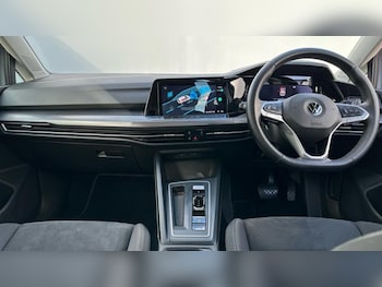 Used Volkswagen Golf 2020 for sale - 75969383: Photo