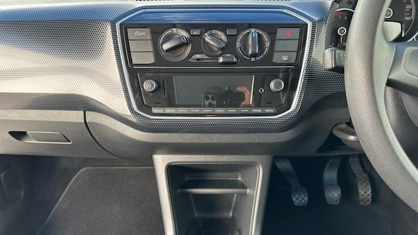 Used Volkswagen up! 2019 for sale - 76104725: Photo 12