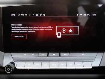 Used Vauxhall Astra 2023 for sale - 77945667: Photo