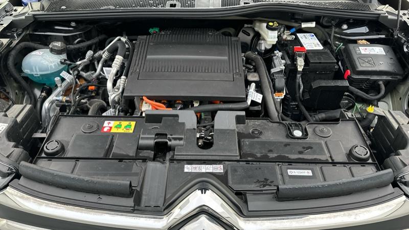 Used Citroen e-C4 2024 for sale - 76631343: Photo 16