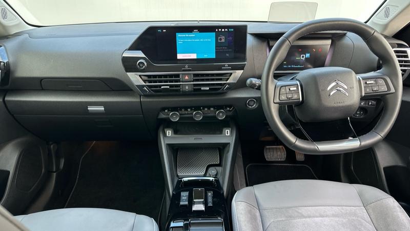 Used Citroen e-C4 2024 for sale - 76631343: Photo 4