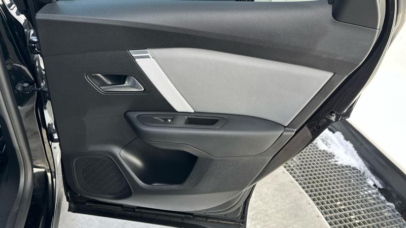 Used Citroen e-C4 2024 for sale - 76631343: Photo 52