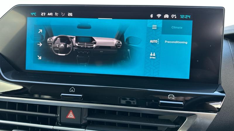 Used Citroen e-C4 2024 for sale - 76631343: Photo 70