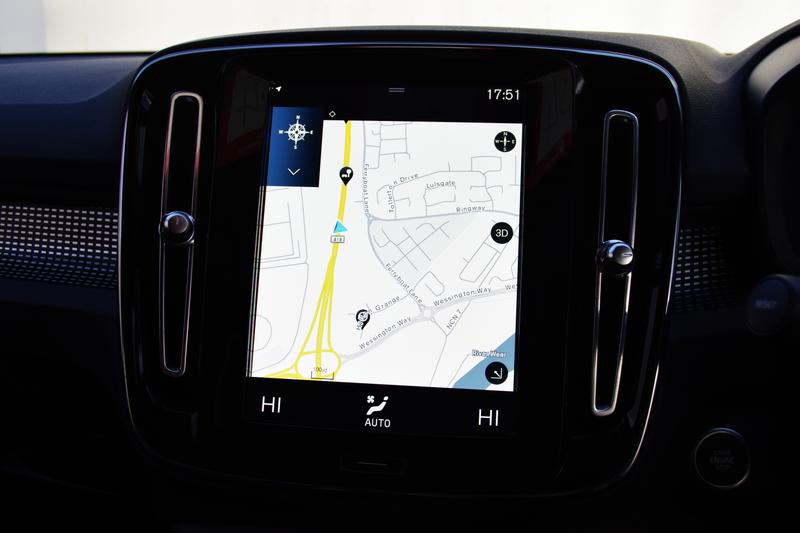 Used Volvo XC40 2021 for sale - 78028733: Photo 3