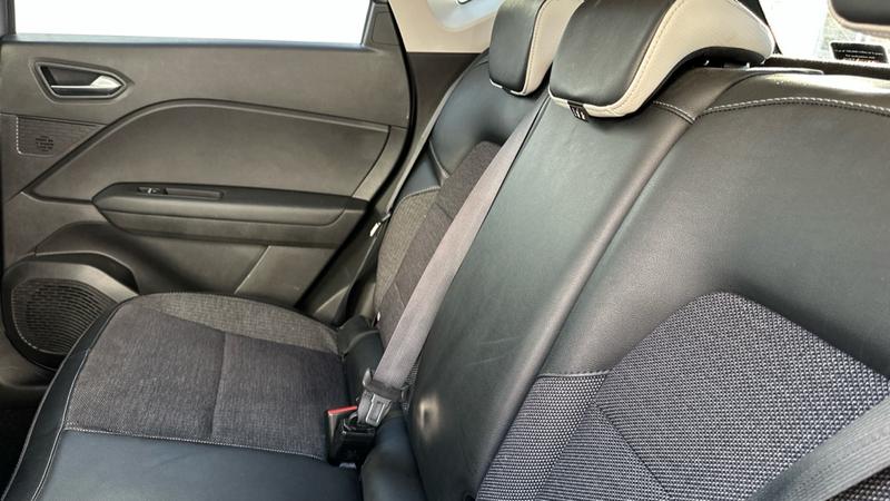 Used Renault Captur 2022 for sale - 76797123: Photo 14