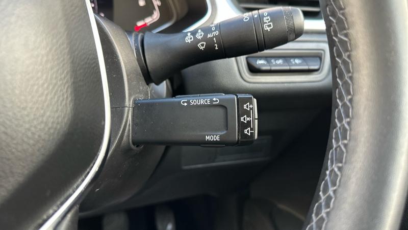 Used Renault Captur 2022 for sale - 76797123: Photo 56