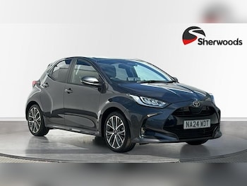 Used Toyota Yaris 2024 for sale - 79436869: Photo