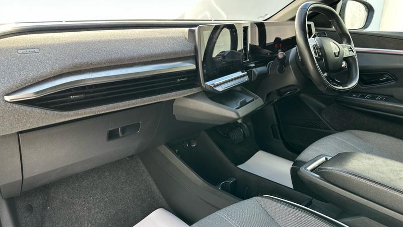 Used Renault Megane E Tech 2024 for sale - 75982638: Photo 11