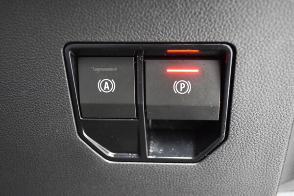 Used Renault Megane E Tech 2024 for sale - 75982638: Photo 23