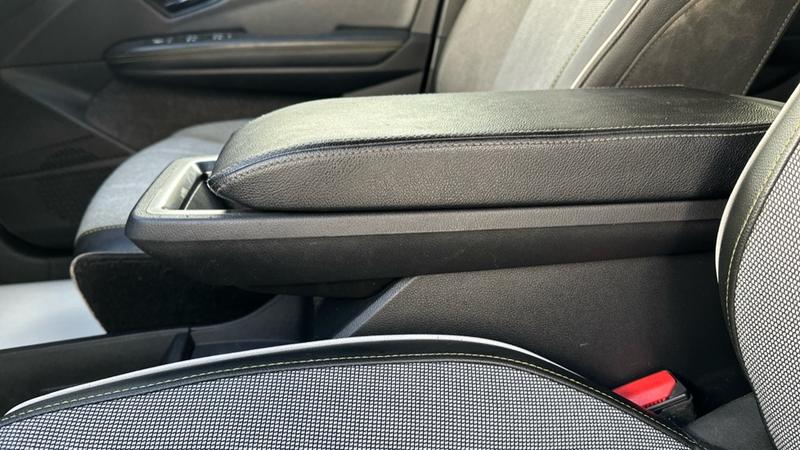 Used Renault Megane E Tech 2024 for sale - 75982638: Photo 27