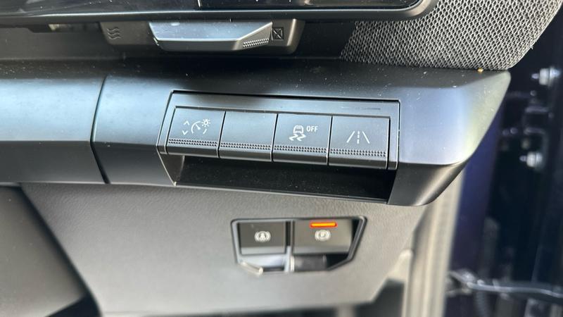 Used Renault Megane E Tech 2024 for sale - 75982638: Photo 43