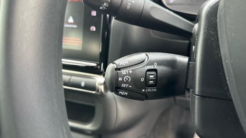 Vehicle 33