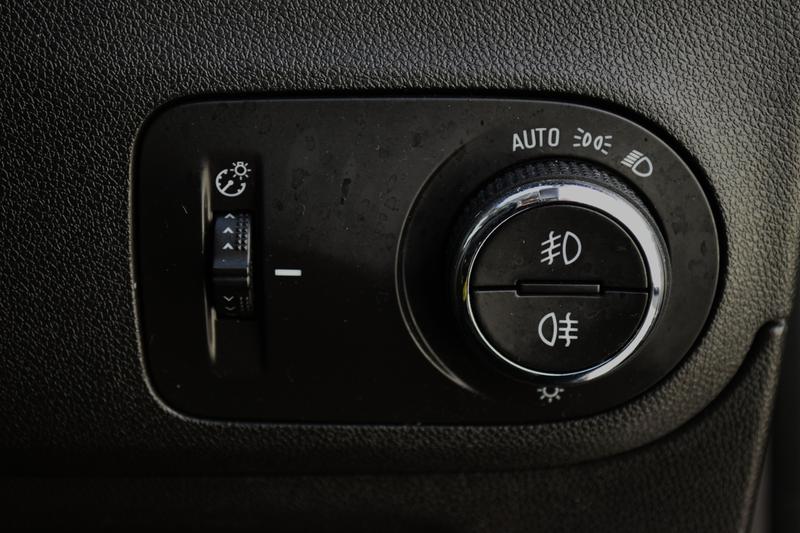 Used Vauxhall Crossland 2022 for sale - 77359846: Photo 9