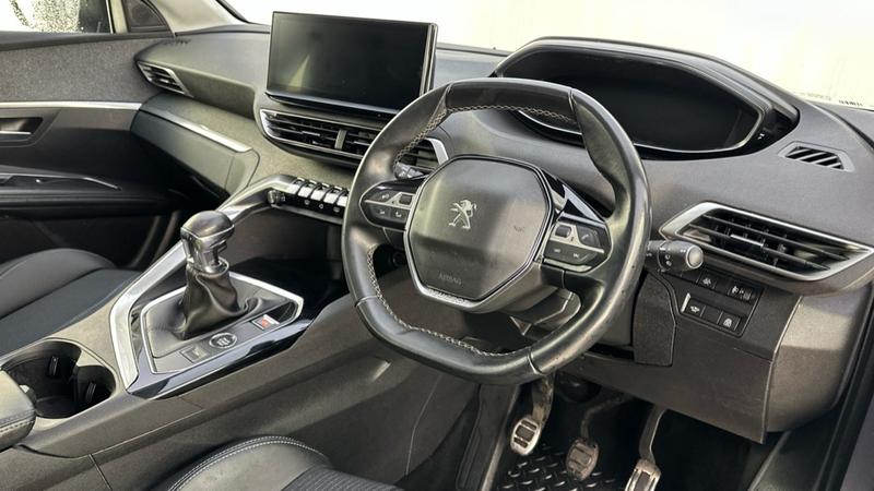 Used Peugeot 3008 2022 for sale - 77834311: Photo 2