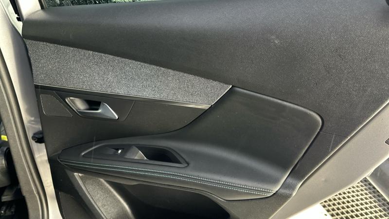 Used Peugeot 3008 2022 for sale - 77834311: Photo 62