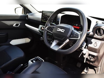 Used Dacia Spring 2025 for sale - 79516094: Photo