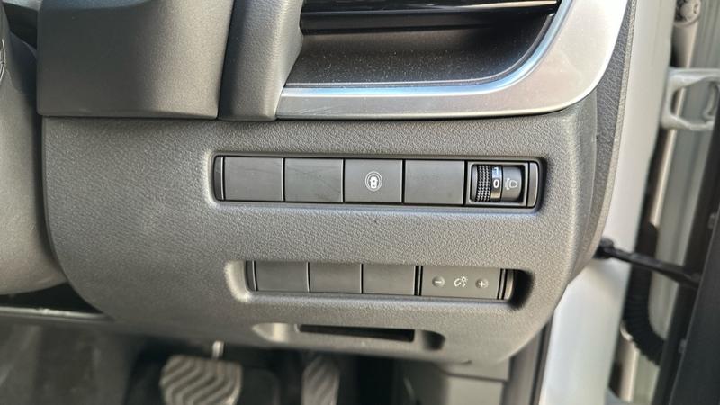 Used Nissan X-Trail 2023 for sale - 76517709: Photo 48