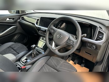 Used Vauxhall Grandland 2024 for sale - 78166178: Photo