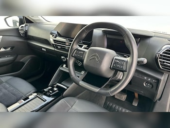 Used Citroen C4 2024 for sale - 76216560: Photo 2