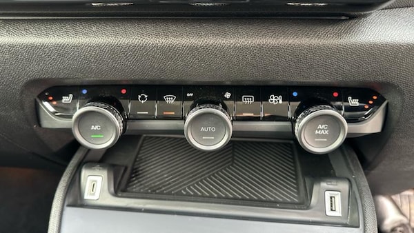 Used Citroen C4 2024 for sale - 76216560: Photo 59