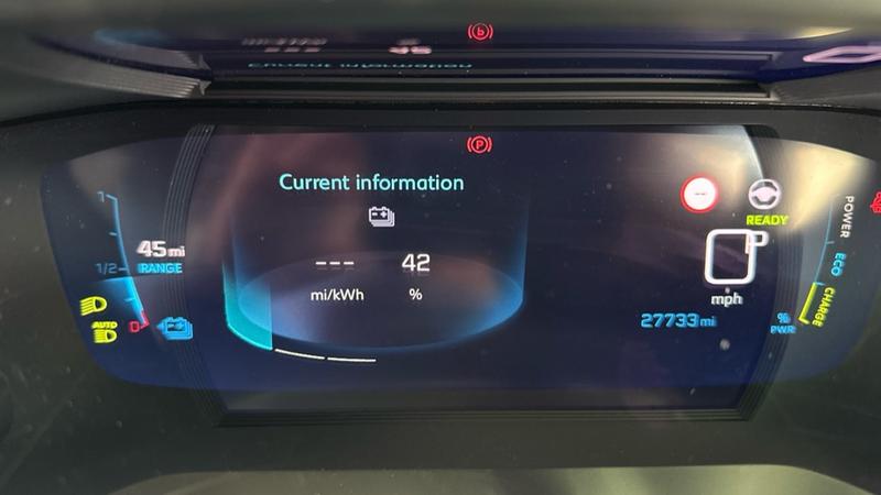 Used Peugeot E-2008 2021 for sale - 76782414: Photo 13