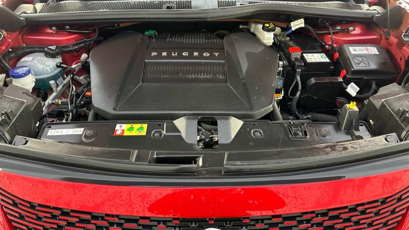 Used Peugeot E-2008 2021 for sale - 76782414: Photo 16