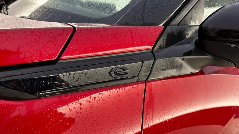 Used Peugeot E-2008 2021 for sale - 76782414: Photo 25