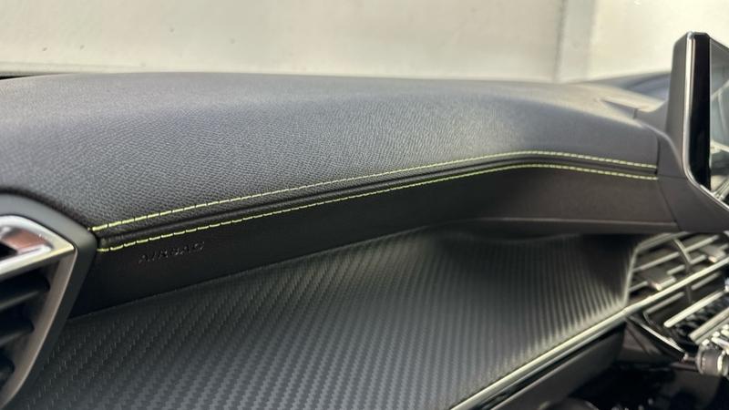 Used Peugeot E-2008 2021 for sale - 76782414: Photo 29