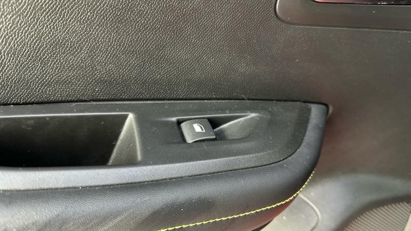 Used Peugeot E-2008 2021 for sale - 76782414: Photo 33