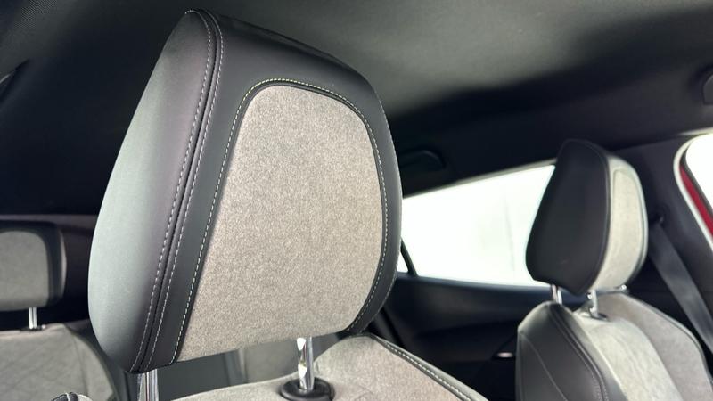 Used Peugeot E-2008 2021 for sale - 76782414: Photo 47