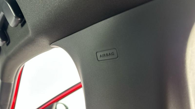 Used Peugeot E-2008 2021 for sale - 76782414: Photo 50