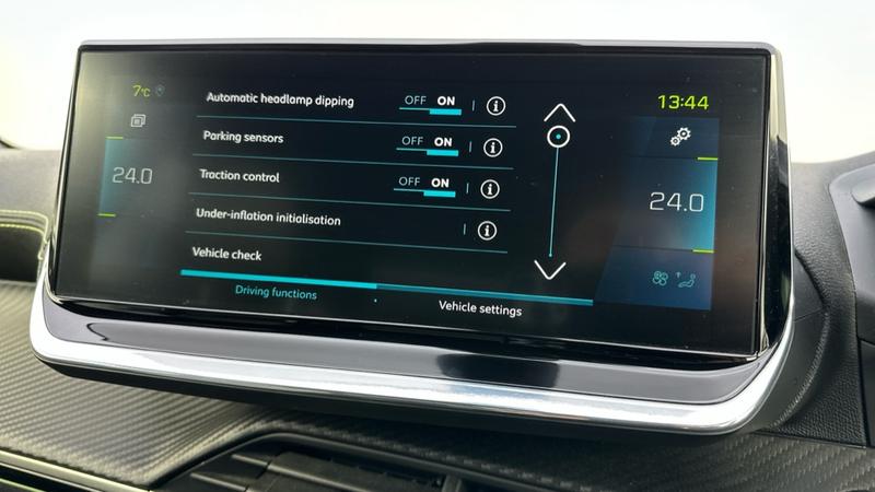 Used Peugeot E-2008 2021 for sale - 76782414: Photo 64