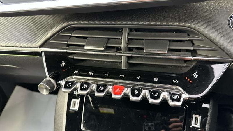 Used Peugeot E-2008 2021 for sale - 76782414: Photo 68