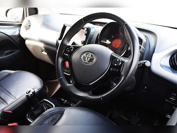 Used Toyota AYGO undefined for sale - 78250023: Photo