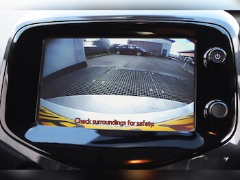 Used Toyota AYGO undefined for sale - 78250023: Photo