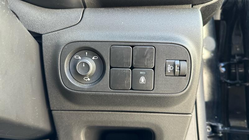 Used Citroen C3 2023 for sale - 76064680: Photo 33