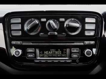 Used Volkswagen up! 2016 for sale - 74894049: Photo