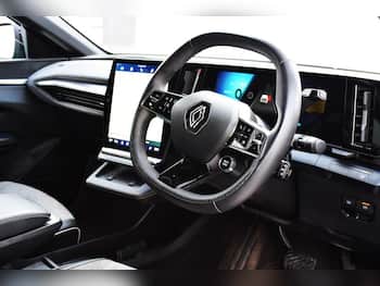 Used Renault Megane E Tech 2024 for sale - 79665032: Photo
