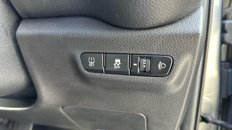 Vehicle 32